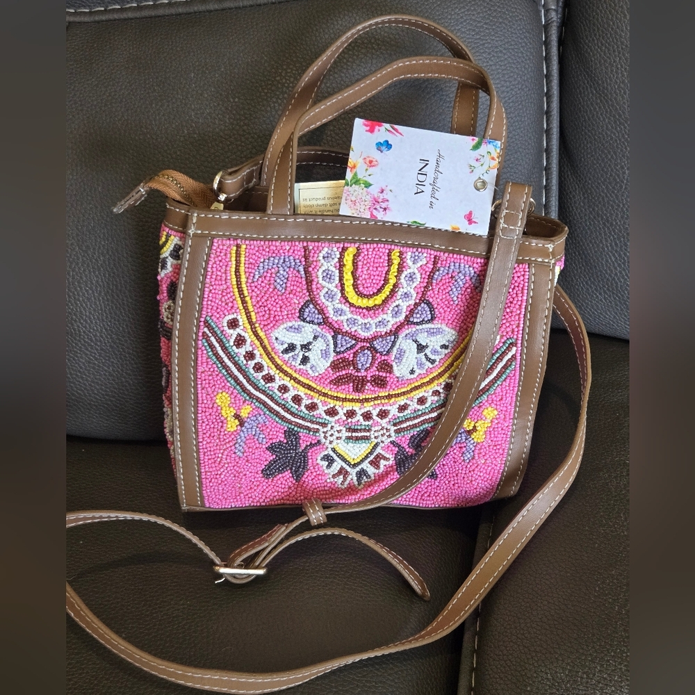 Viral Handmade Pink Beaded Tote Bag Crossbody Purse With Leather Straps NWT - Picture 2 of 11
